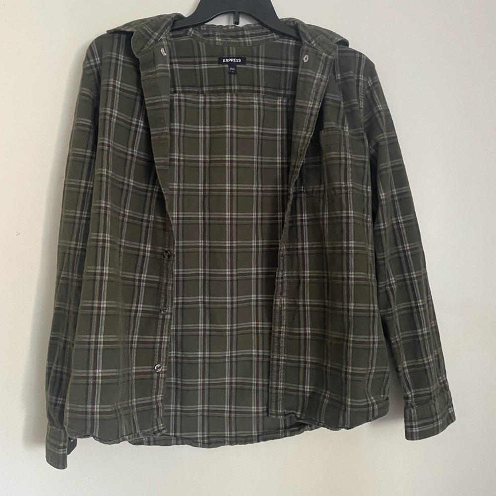 Express Flannel, Green, Size Large, Like New.